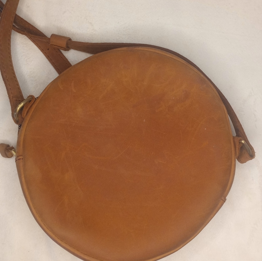 Portland Leather Company Almost Perfect Circle Suede Leather Crossbody Dakota 9” - Picture 5 of 12